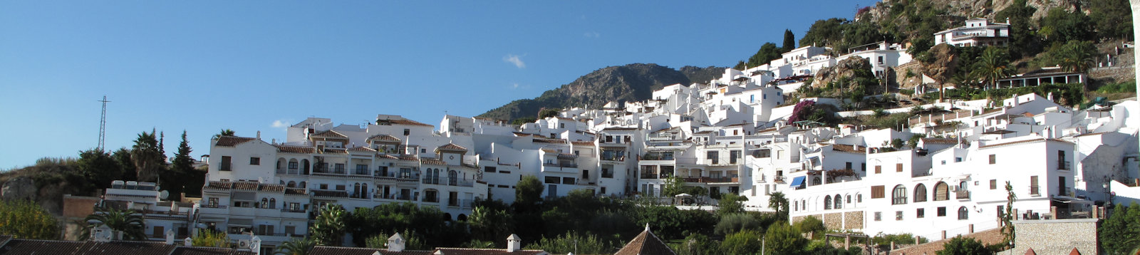 Frigiliana, en hvid bjerglandsby 50 km øst for Málaga